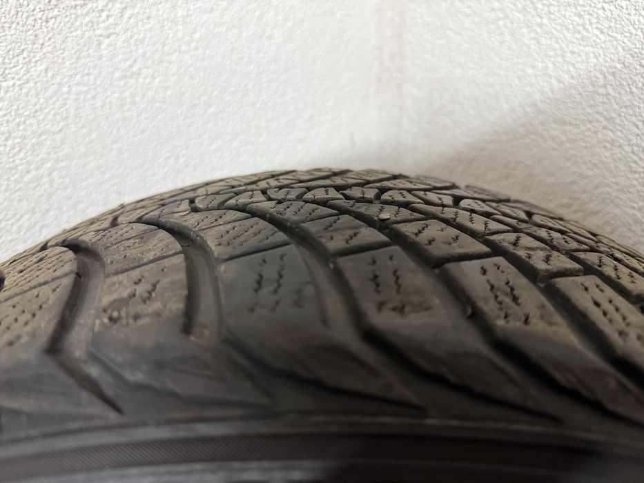 Зимни гуми комплект 4 бр. 225/45/18 KUMHO