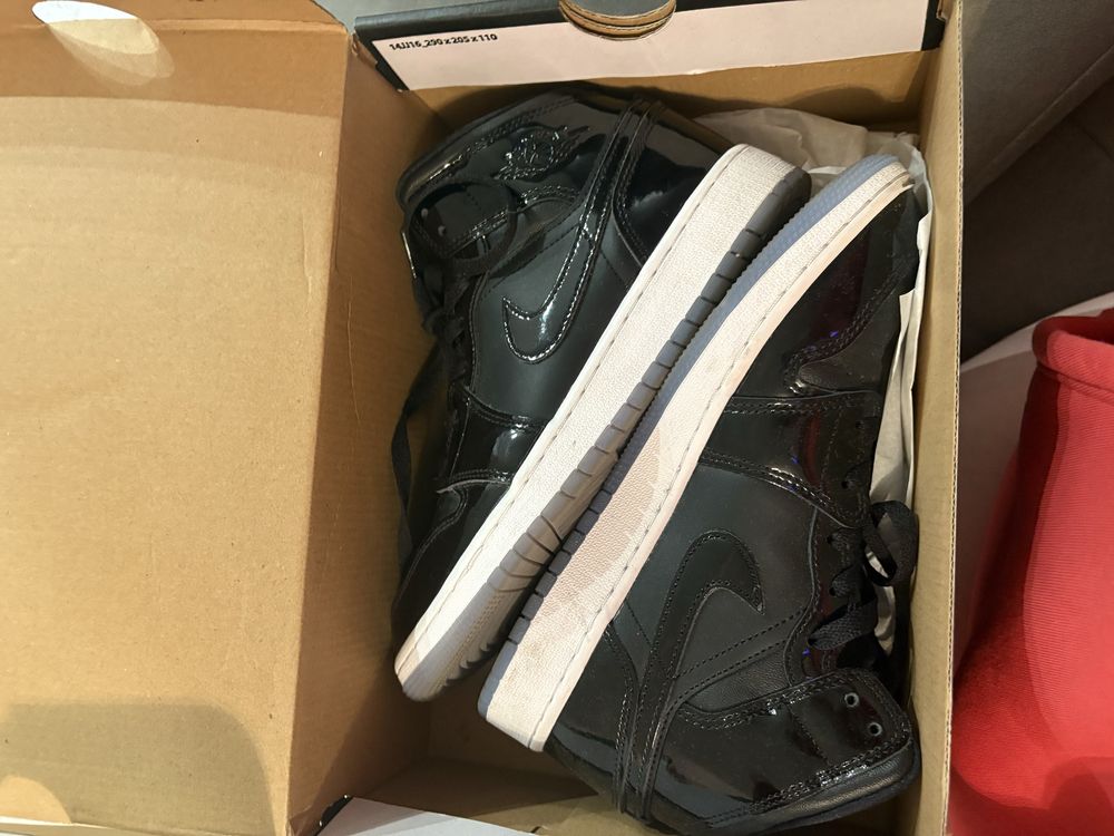 AIR JORDAN женски джорданки