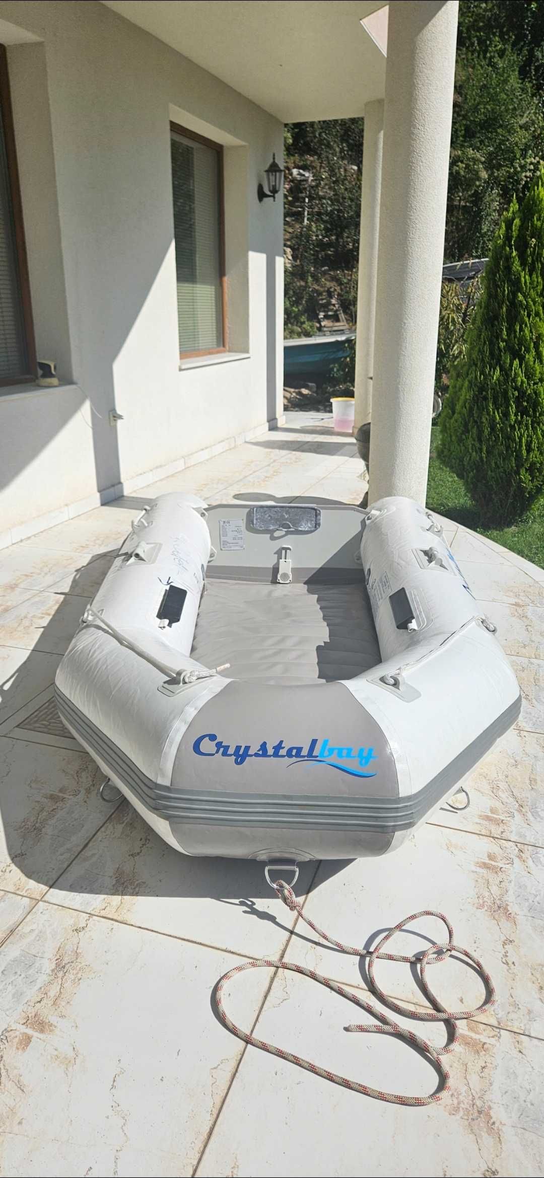 Надуваема лодка Crystalbay