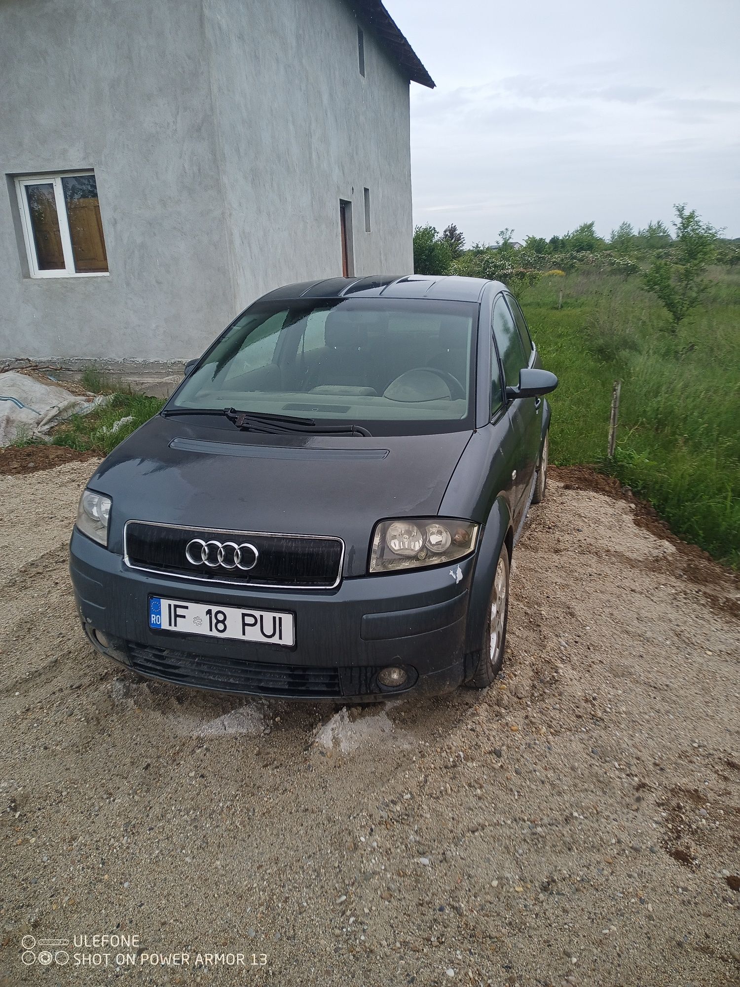 Audi A2 de reparat sau piese