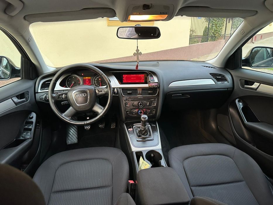 Audi A4 S-line 2.0 Tdi an 2010 euro 5 unic proprietar acte la zi