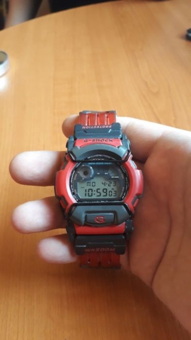 Casio G-shock wr200m