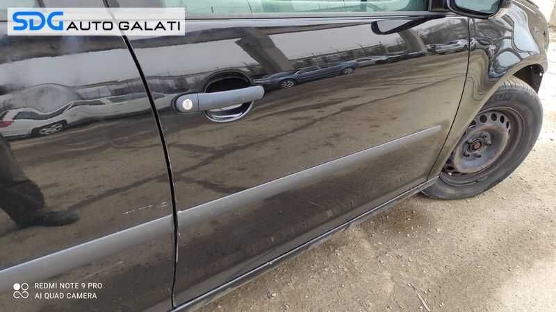 Usa Usi Portiera Portiere Fata Dreapta Dezechipata VW Golf 5 Hatchback 2004 - 2008