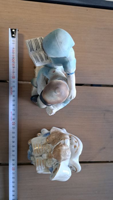 Set bibelouri de  portelan " Familie fericita"