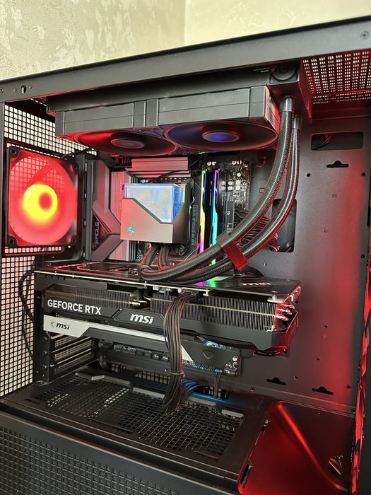 Продается мощный Кейс  для игр и програм