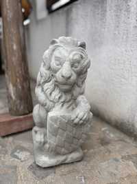 Animal leu din beton,ornament