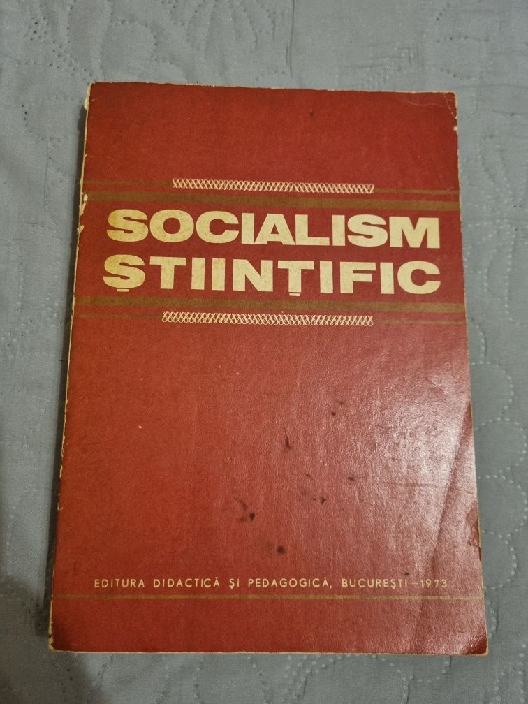 Socialism stiintific, Manual universitar, București 1973.