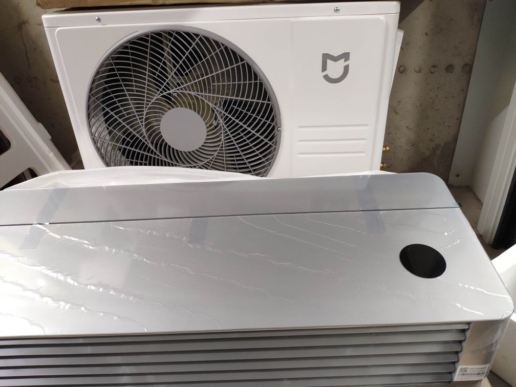 Чисто нов климатик Xiaomi  Natural Wind Pro Series 35GW-OA42/M1A1 (G)