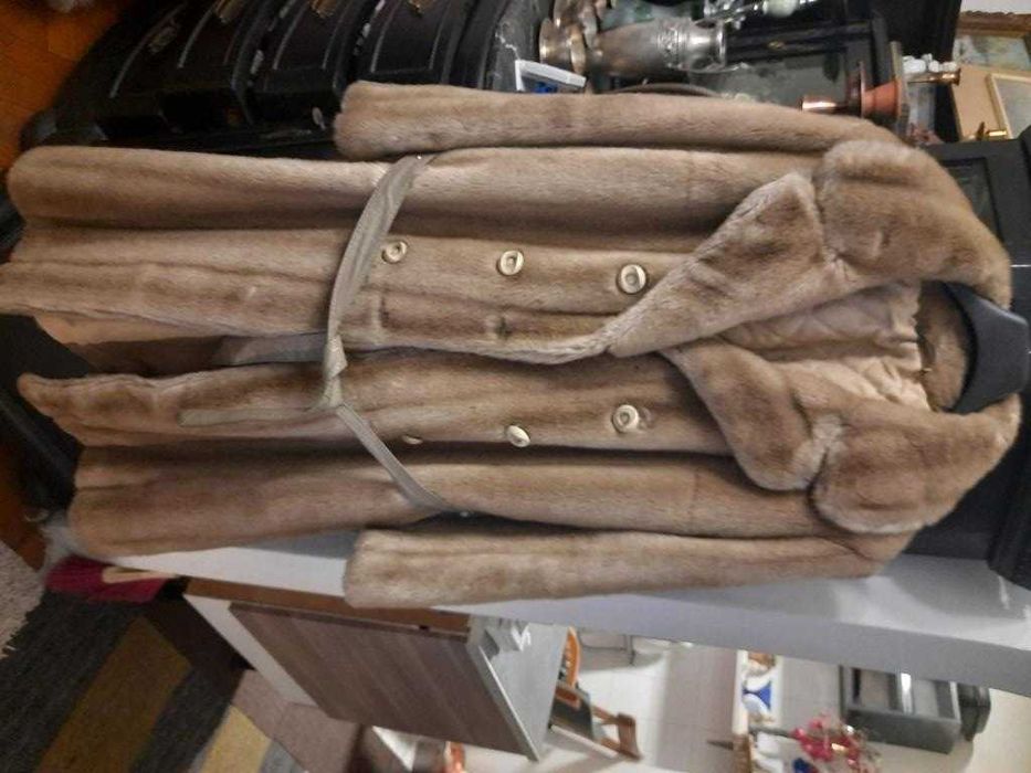 Haina Blana sintetica TEXA Paris model lung XL