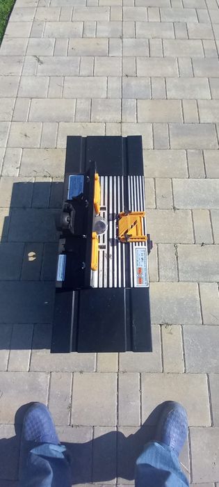 Oberfreza,masă frezat lemn