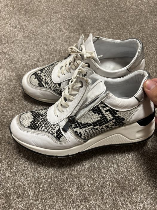 Дамски маратонки