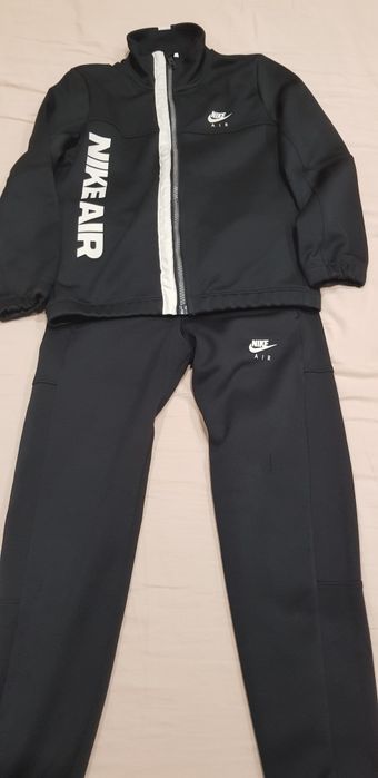 Екип Nike размер S