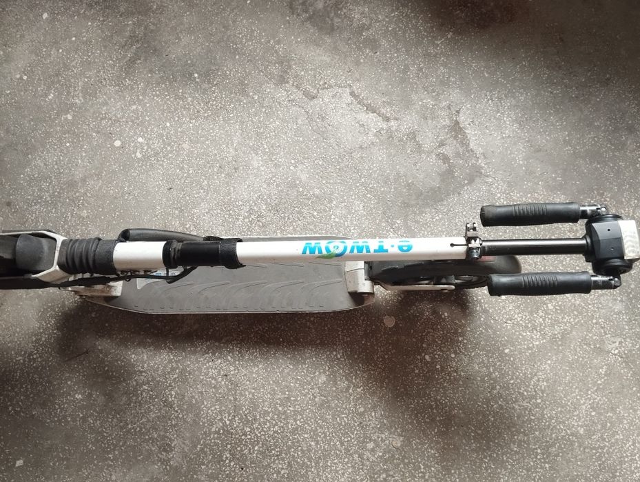 Trotineta e-twow booster v