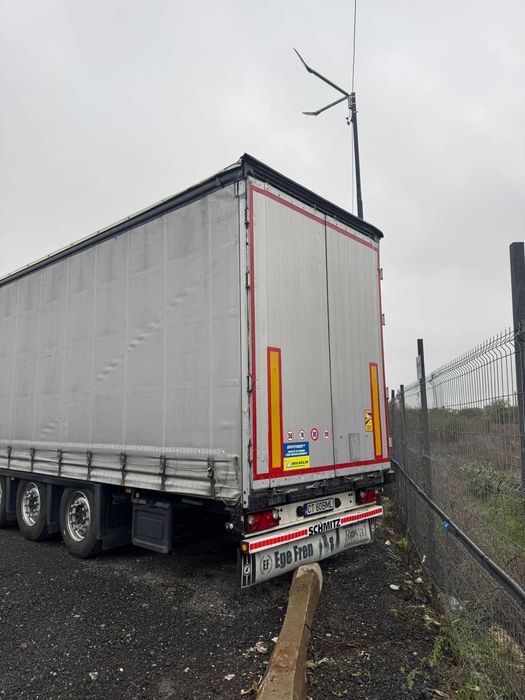 Inchiriez Semiremorca Vario Schmitz , an fabricatie 2014.