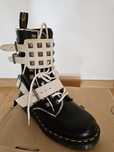 Bocanci Dr. Martens