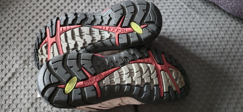Vand pantofi sport de munte Ecco Goretex marimea 41
