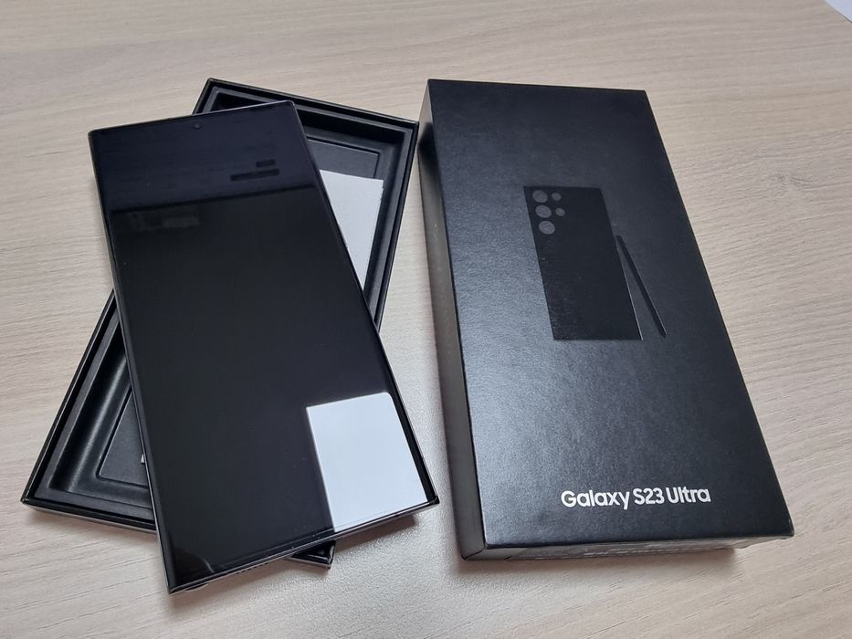 Samsung S23 Ultra 256Gb - Phantom Black - ca nou + Smartwatch optional
