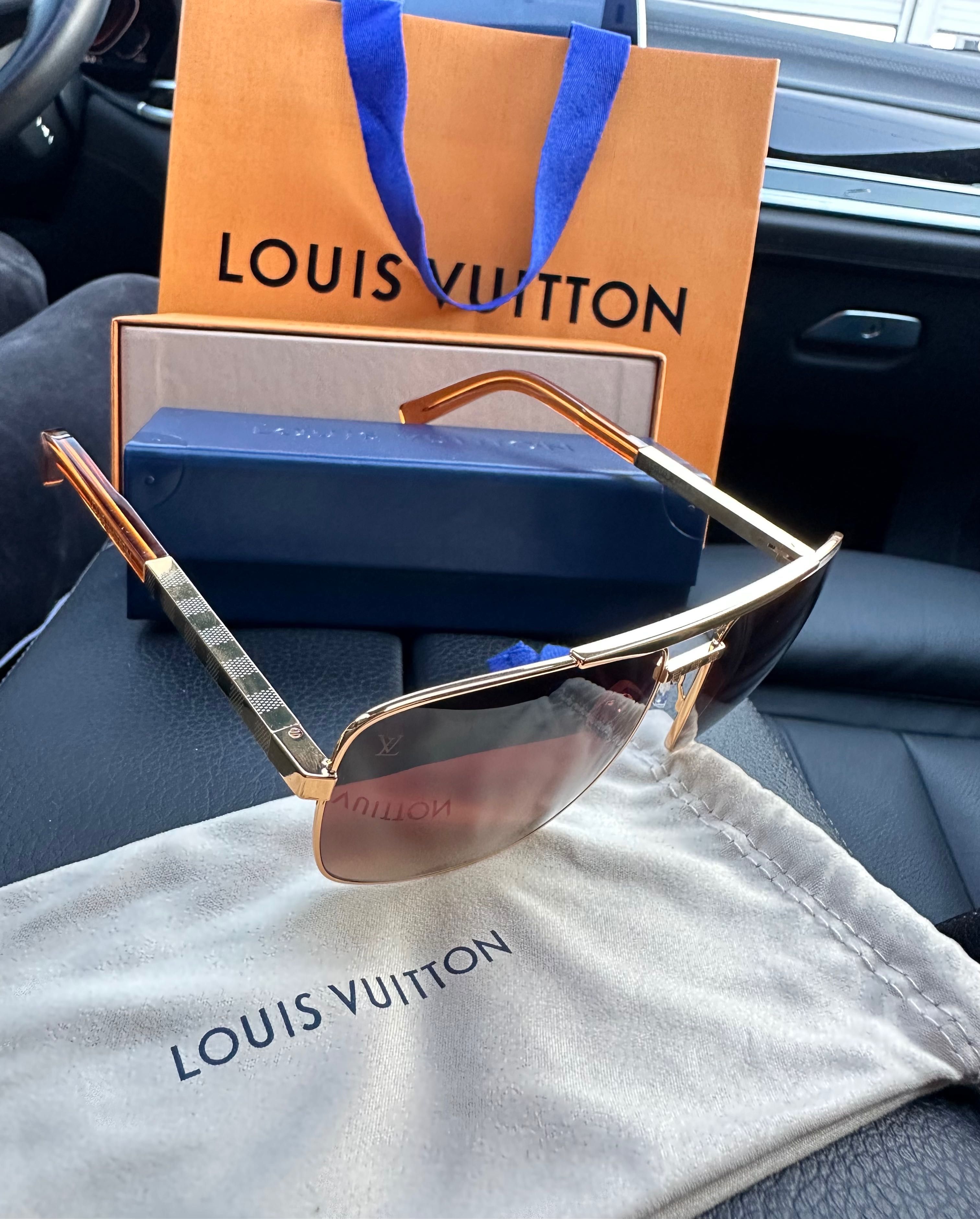 Ochelari originali Louis Vuitton Attitude Gold noi
