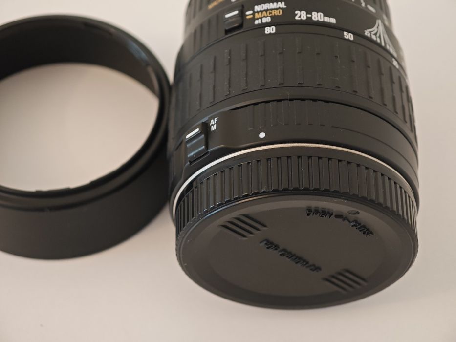 Obiectiv foto Sigma.