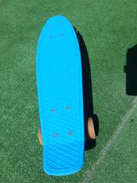Skateboard pennyboard