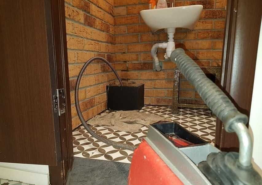 Прочистка канализации Чистка Очистка засоров трубах унитазе ванной