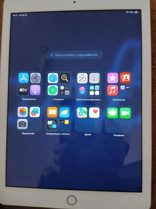 iPad 6,WIFI32GB,бял,много запазен ,без забележки,2021 г.