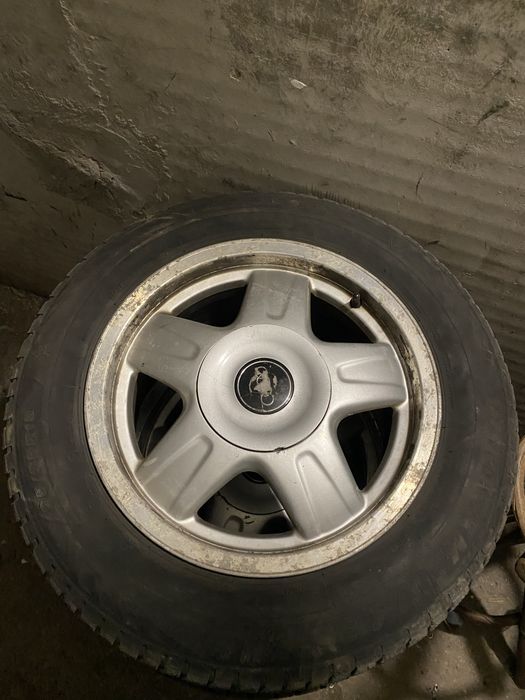 Audi джанти 15 цола зимни гуми