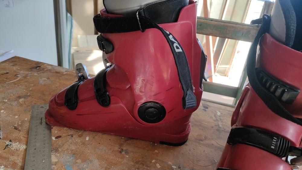 Ски обувки марка" DAHSTEIN"