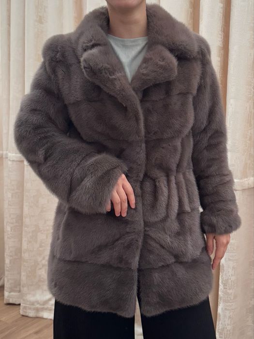 Норковая шуба цвета мокко