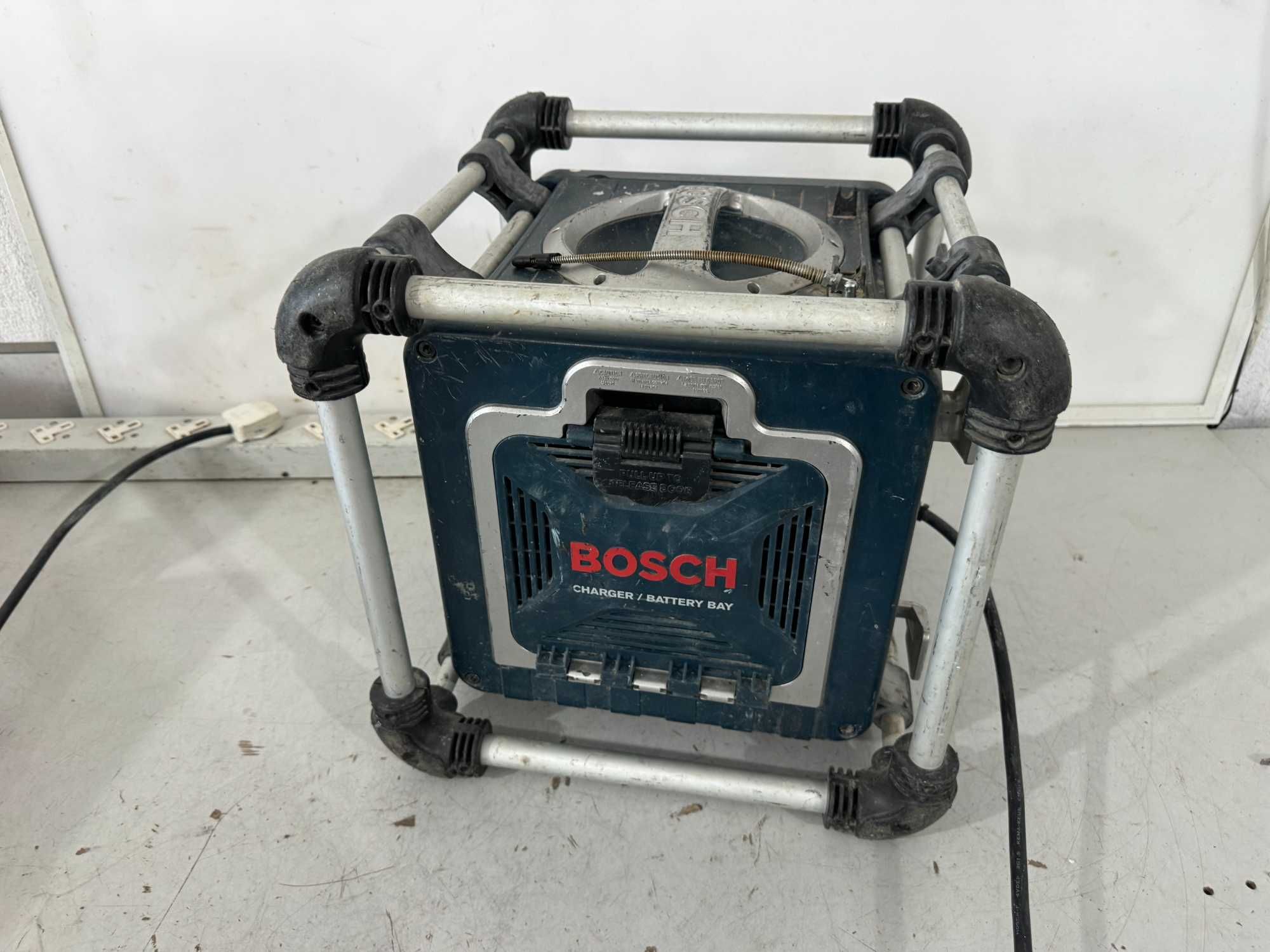 Радио - Bosch GML 24 V
