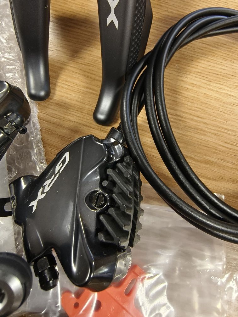 Shimano GRX Di2 1х11sp ST-RX815/810 RD-RX817