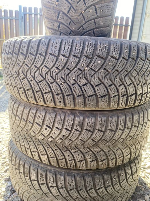 Продам шины Michelin