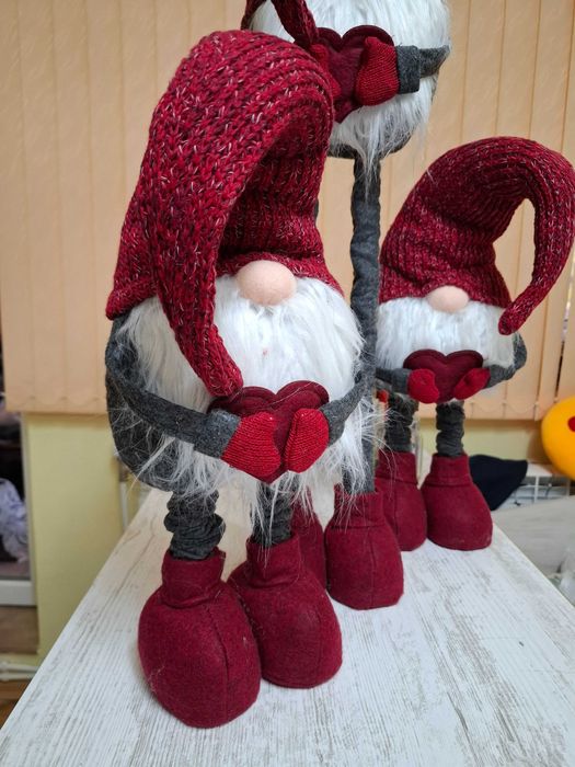 Коледен Елф с регулируеми крака