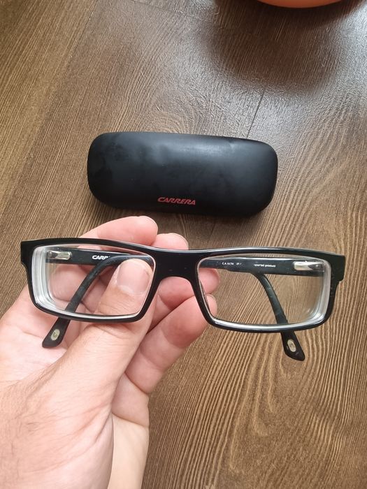 Ochelari de vedere carrera