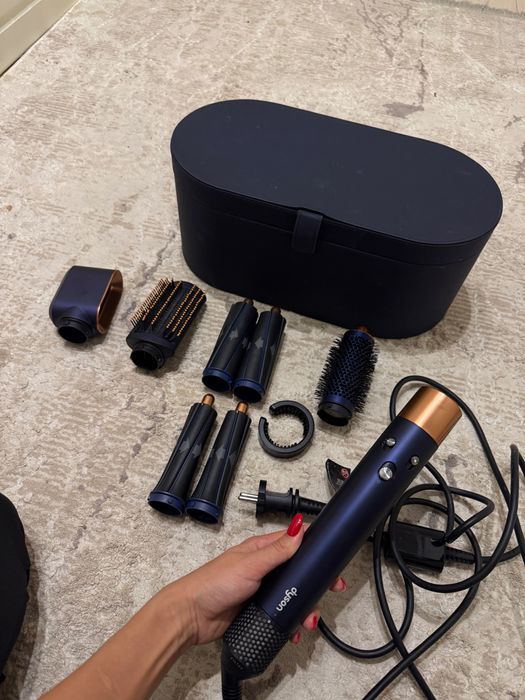 Dyson стайлер. Оригинал. Limited version