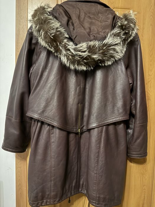 Кожено яке с качулка от естествен косъм