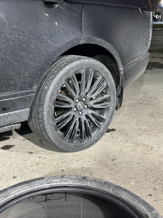 Резина Michelin (покрышки) от ренж ровера