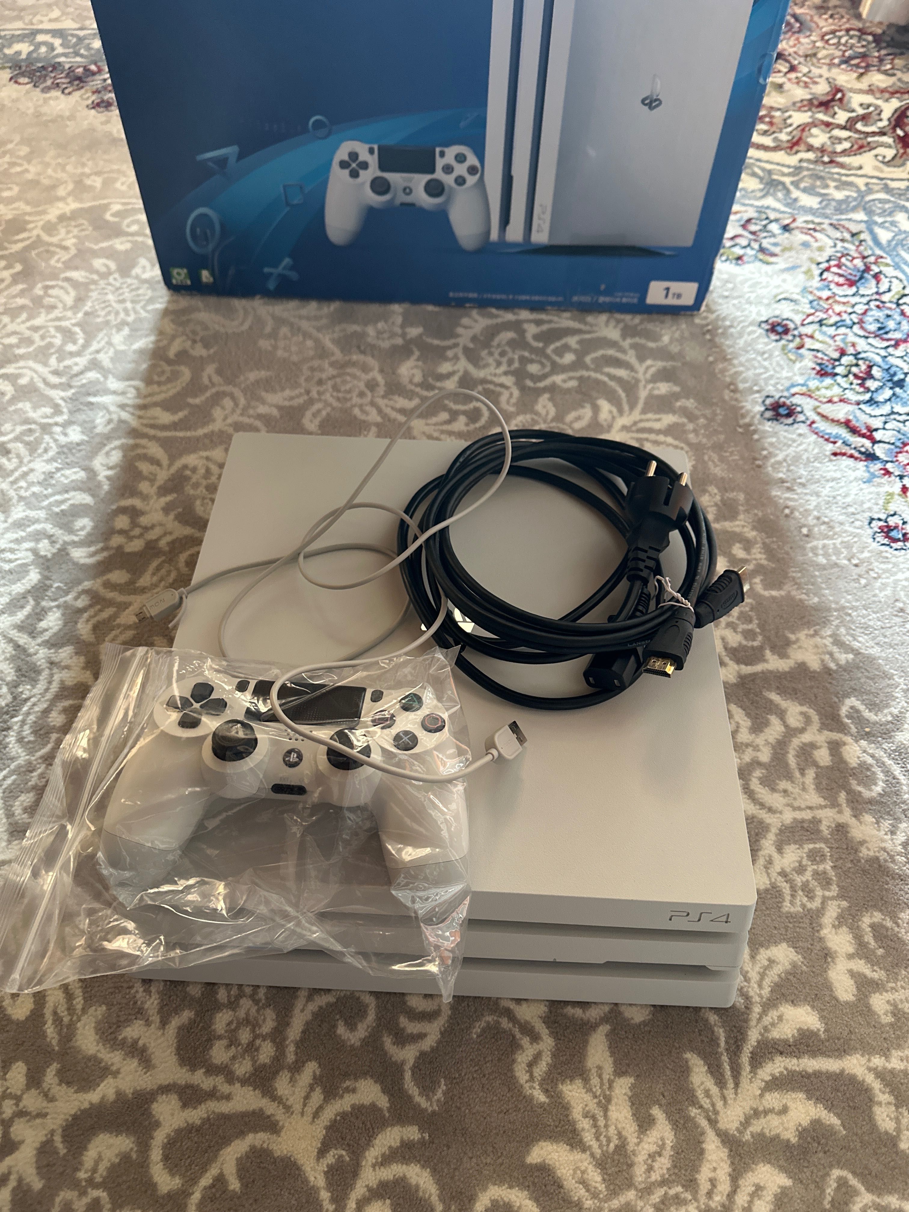 Ps4 Pro (7117B ) 1TB