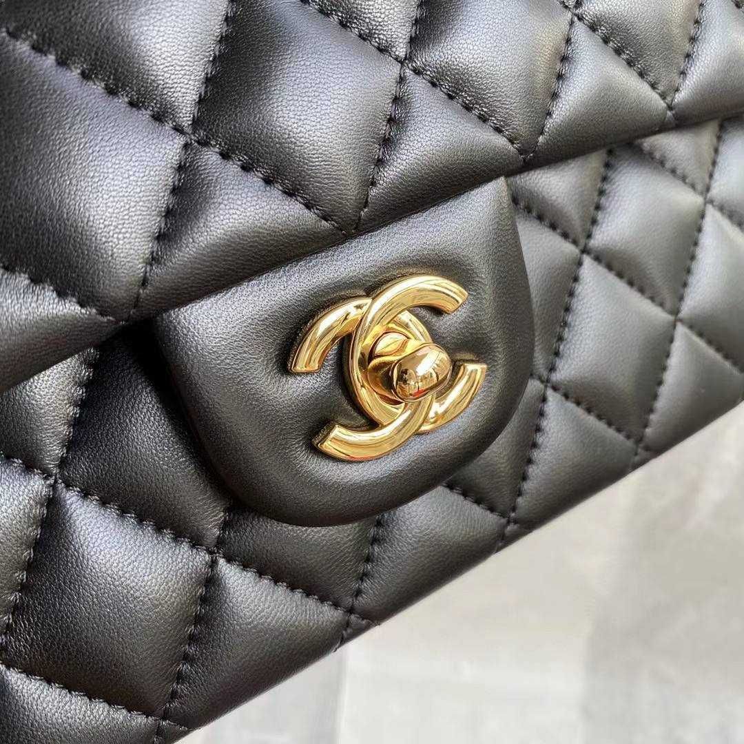 Сумка Chanel Classic