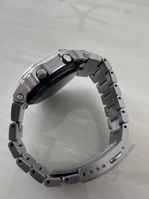 Casio g shock gmw b5000