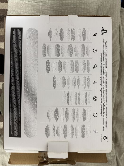 PlayStation 4 Slim 1TB + 2 jocuri (GTAV şi Marvel’s Spider-Man)