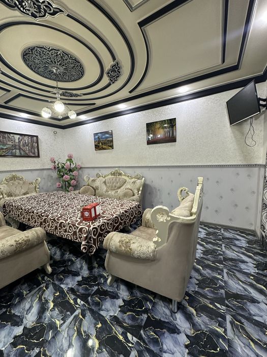 Ахангаран 8 соток (магазин,кафе, миллий таомлар,vip зона 9 комнат)