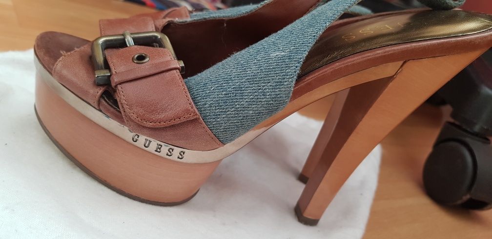 Bershka дамски обувки естествена кожа нови и Guess