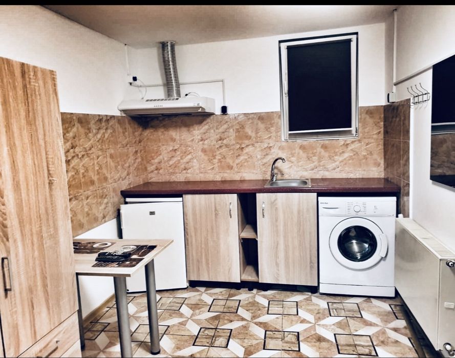 Camera camin navetist