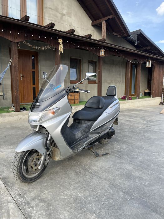 Suzuki Burgman 400cc
