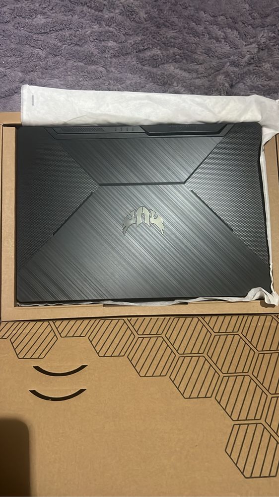 Vand urgent laptop asus tuf