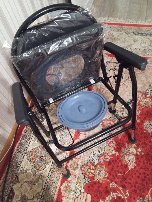 Стул горшок новый