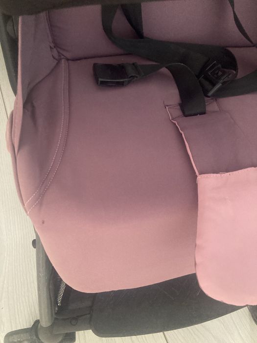 Коляска прогулочная