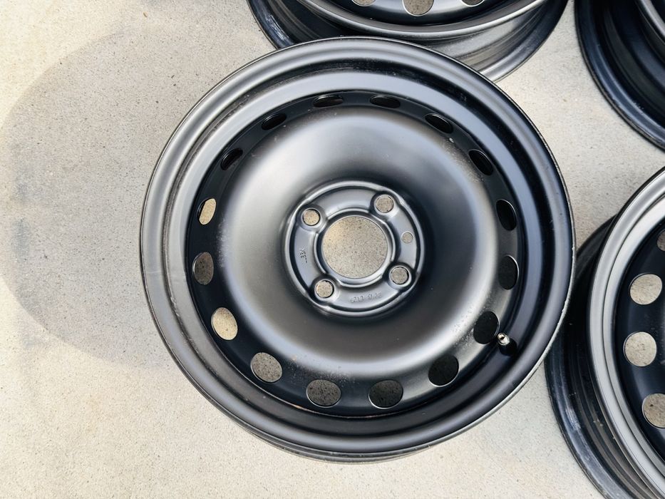 4бр железни Renault 14цола