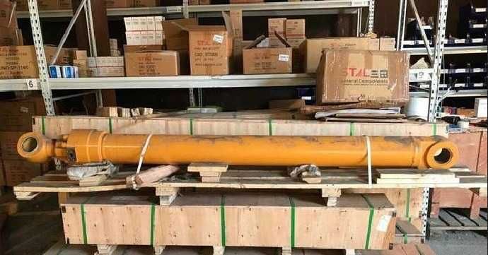 Цилиндры и ремкомплекты на Экскаваторы